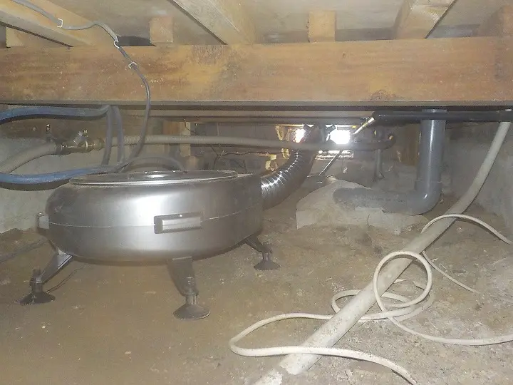 排出型床下換気扇