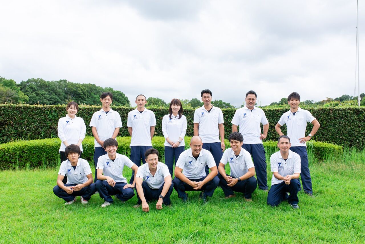 ヤマト産業のスタッフ集合写真